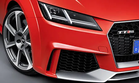 Audi TT RS Coupe BASE GRADE (FVDAZF)