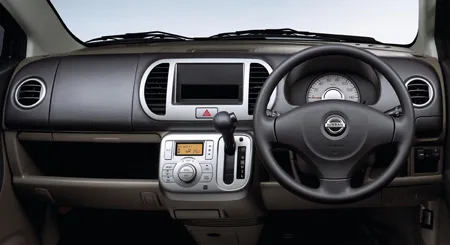 Nissan Moco E CHOCOLATIER (MG22S)