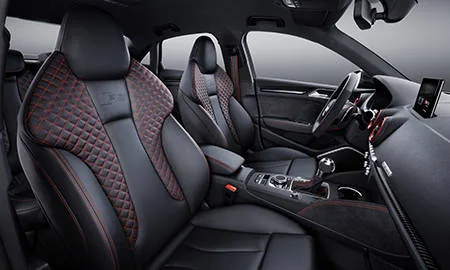 Audi RS3 BASE GRADE (8VDAZL)
