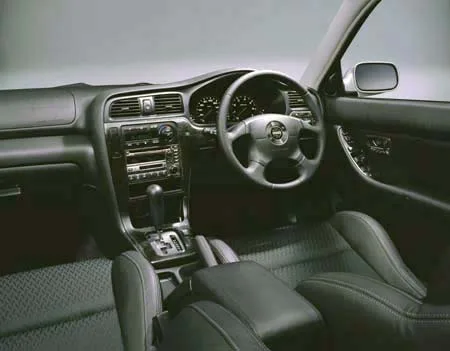 Subaru Legacy B4 RS30 (BEE)