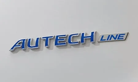 Nissan Caravan AUTECH (VN2E26)