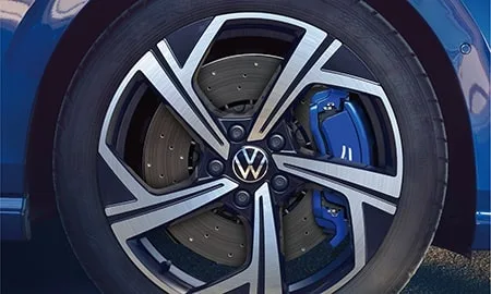 Volkswagen Golf R TSI 4MOTION (CDDNFF)