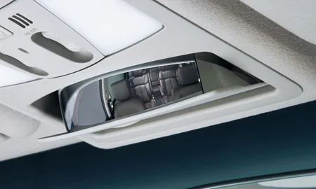 Nissan Elgrand 350HIGHWAY STAR URBAN CHROME (PE52)