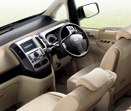 Nissan Serena 20RX (C25)
