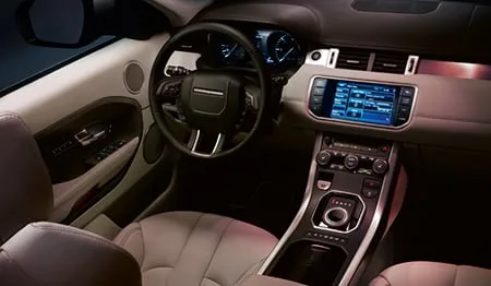 Land Rover Range Rover Evoque PURE (LV2A)