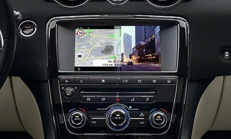 Jaguar XJ LUXURY (J128B)
