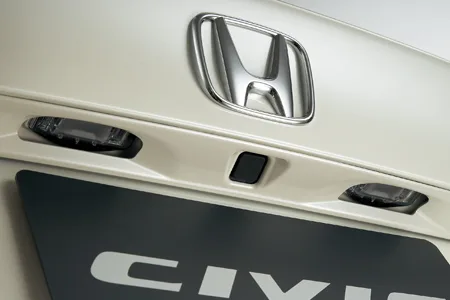 Honda Civic Hybrid MXST (FD3)