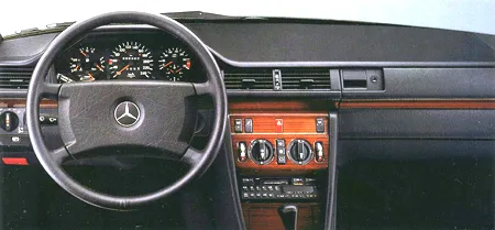 Mercedes Benz Medium Class 260E (124026)