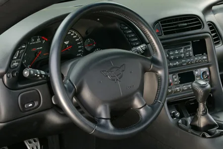 Chevrolet Corvette COUPE (CY25E)