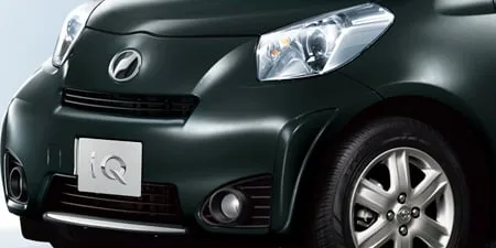 Toyota IQ100X базовая (KGJ10)