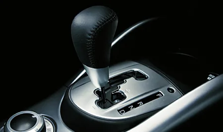 Mitsubishi Outlander 24G PREMIUM (CW5W)