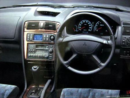 Mitsubishi Galant VR-G (EA1A)