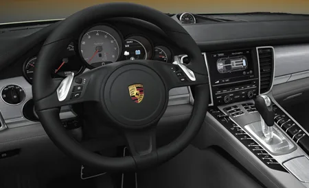 Porsche Panamera TURBO (970M48A)