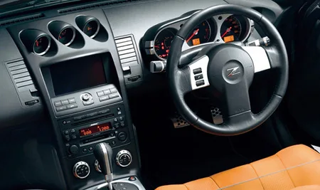 Nissan Fairlady Z ROADSTER VERSION ST (HZ33)