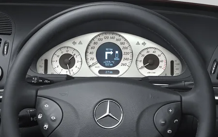 Mercedes Benz Eclass E240 (211061 / 211070 / 211076)