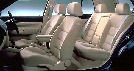 Volkswagen Golf CLi (1JAPK)