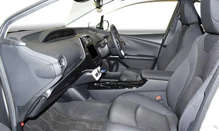 Toyota Prius S SAFETY PLUS (ZVW50)