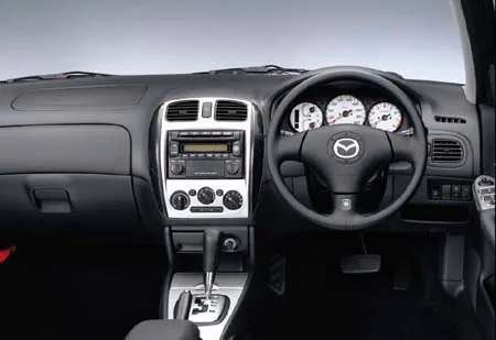 Mazda Familia SPORT20 (BJFP)