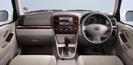 Suzuki Grand Escudo BASE GRADE (TX92W)
