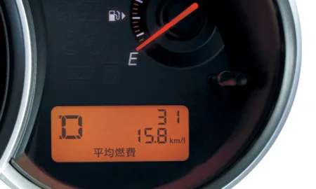 Nissan Bluebird Sylphy 15S (G11)