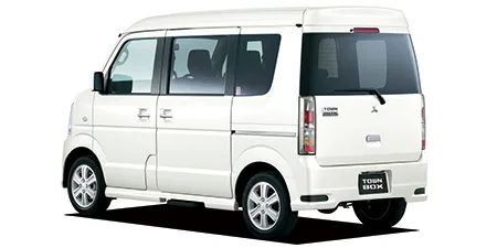 Mitsubishi Town Box G SPECIAL (DS64W)