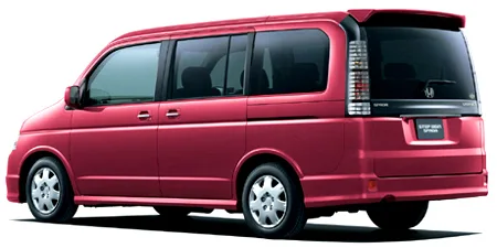 Honda Stepwagon SPADA S (RF5)