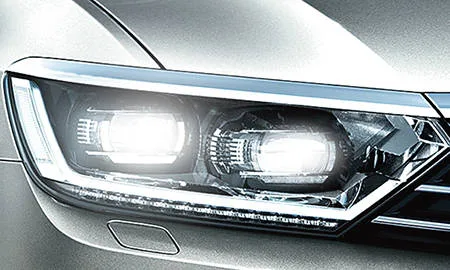 Volkswagen Passat Variant 2.0 TSI R LINE (3CCHH)