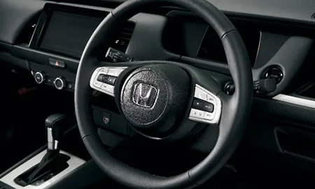 Honda Fit LUXE (GS4)