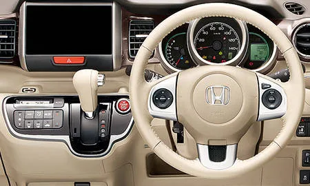 Honda Nbox Plus 2TONE COLOR STYLE G TURBO L PACKAGE (JF2)