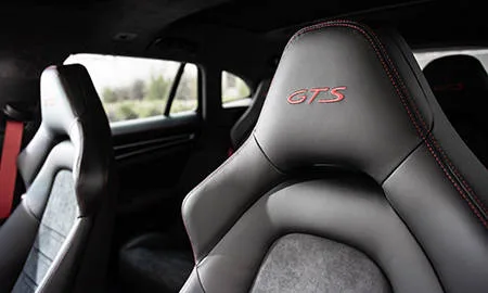 Porsche Panamera 4 SPORT TURISMO (G2J30A / G2J30AX)