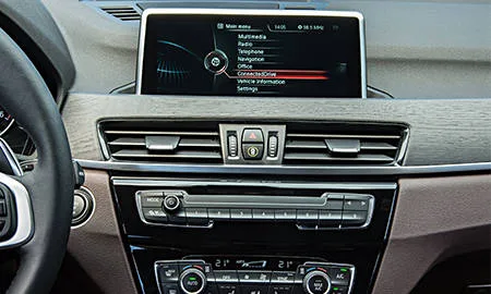 Bmw X1 S DRIVE 18I (HS15)