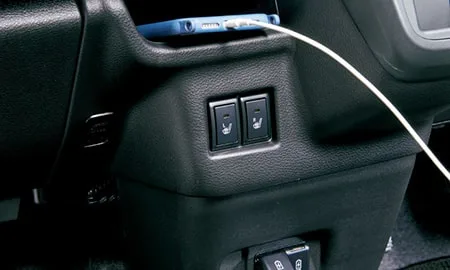 Suzuki Spacia Base XF (MK33V)