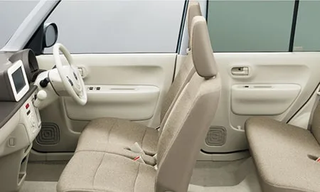 Suzuki Alto Lapin L (HE33S)
