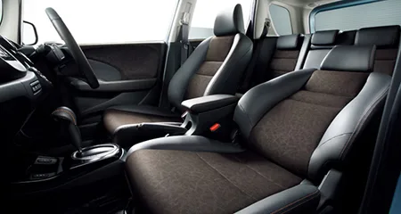 Honda Fit Shuttle Hybrid HYBRID SMART SELECTION (GP2)