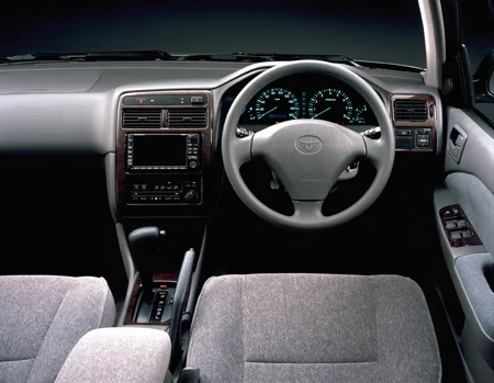 Toyota Corona Premio PREMIO C PACKAGE (AT210)