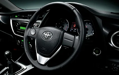 Toyota Auris RS S PACKAGE (ZRE186H)