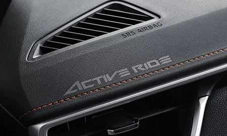 Toyota Corolla Touring ACTIVE RIDE (MZEA12W)