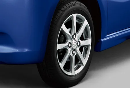 Subaru Lucra Custom RS (L455F)