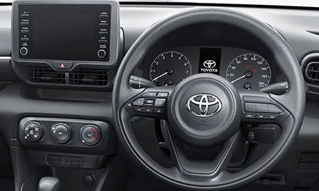 Toyota Yaris X B PACKAGE (KSP210)