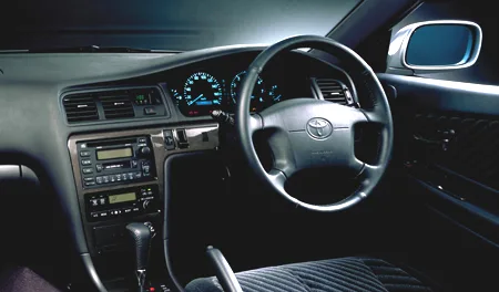 Toyota Mark II TOURER S (JZX100)
