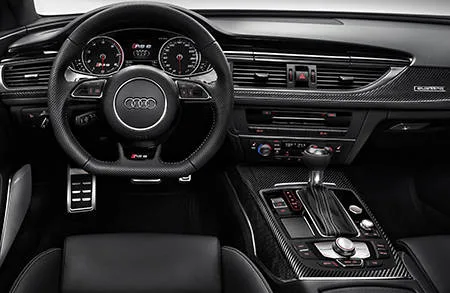 Audi RS6 Avant BASE GRADE (4GCRDS)