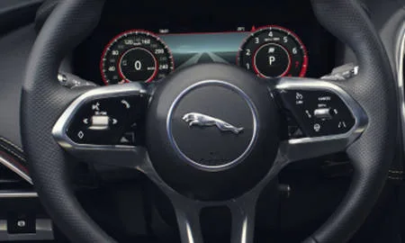 Jaguar XE SE (JA2NA)