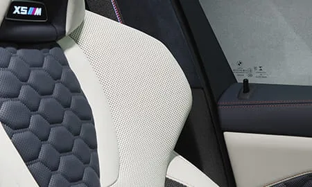 Bmw X5 M FIRST EDITION (JU44M)