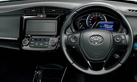 Toyota Corolla Axio HYBRID G WxB (NKE165)
