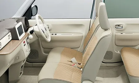 Suzuki Alto Lapin L (HE33S)