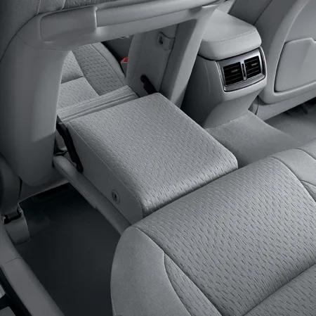 Toyota Crown ROYAL SALOON I-FOUR U PACKAGE (GRS203)