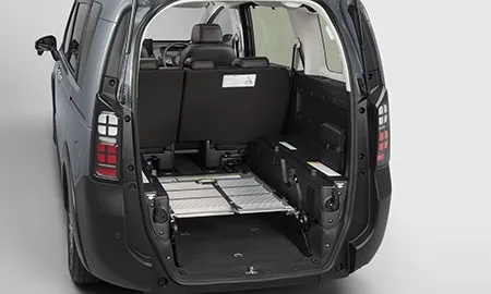 Honda Freed E:HEV CROSSTAR SLOPE (GT6)