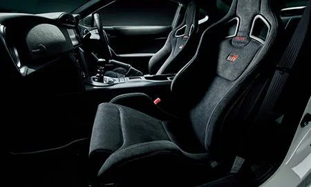 Toyota 86 GR (ZN6)
