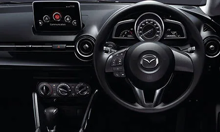 Mazda Demio 13S (DJ3FS)