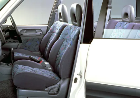 Toyota RAV4J J TYPE G (SXA10W)